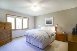 1344 Ithilien Chanhassen MN 55331