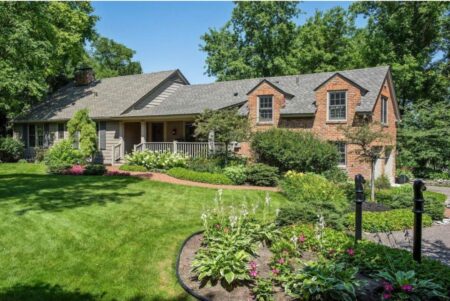 Photo of MLS# 5553530 – 17620 Copperwood Lane, Minnetonka MN 55391