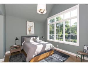 Streeter built 3rd bedroom, large windows, hardwood floors