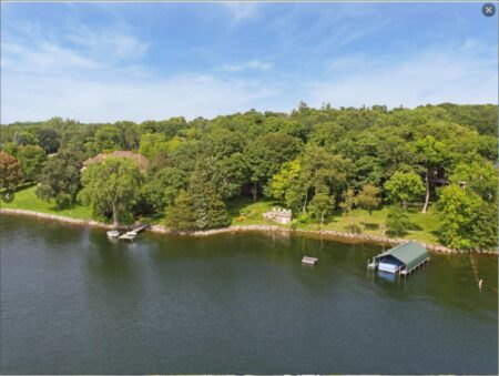 Photo of MLS# 4970740 – 3980 Walden Shores Road, Deephaven MN 55391