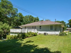 611 Lymn Place Excelsior MN 55331 - Sold