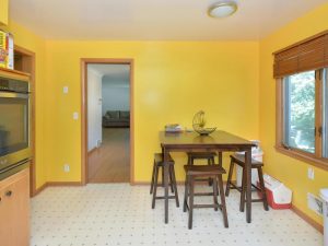 611 Lymn Place Excelsior MN 55331 - Sold