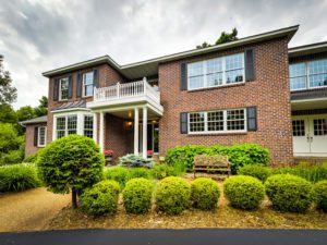 6345 Virginia Drive Victoria MN 55331