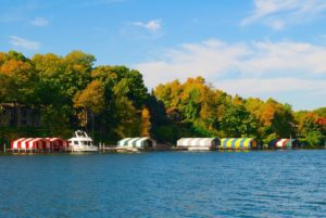 Lakes Sotheby's International Reaty