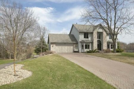 Photo of MLS# 4946398 – 4410 Glacier Lane N, Plymouth, MN 55446