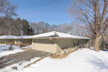 Photo of MLS# 6655148 – 4850 Regents Walk, Shorewood, MN 55331
